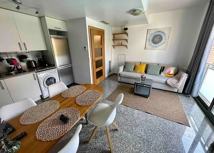 Boramar Bright Flat A Few Steps From The